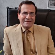 دکتر رحمت اله آزادی