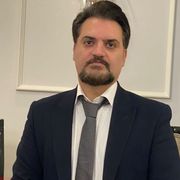 دکتر کیوان احمدی